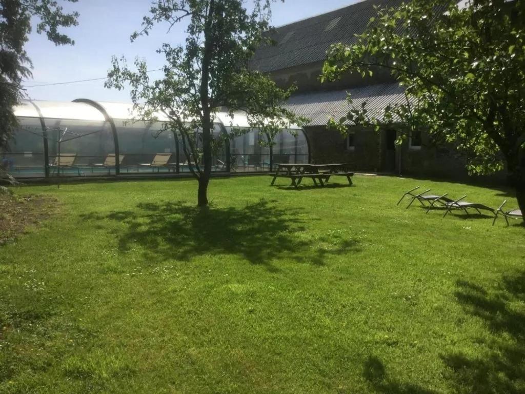 La Petellerie, Maison De Campagne Avec Piscine Pour Un Sejour Detente Moyon Eksteriør billede